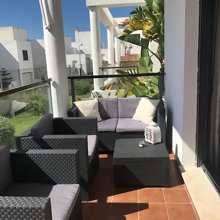 En Complejo Residencial Con Piscina * 콘일데라프론테라