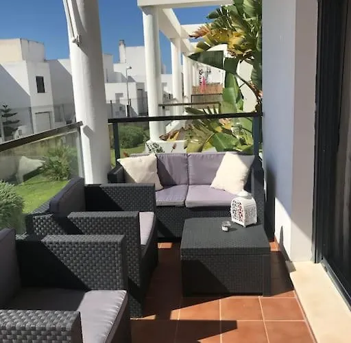 En Complejo Residencial Con Piscina * Conil De La Frontera