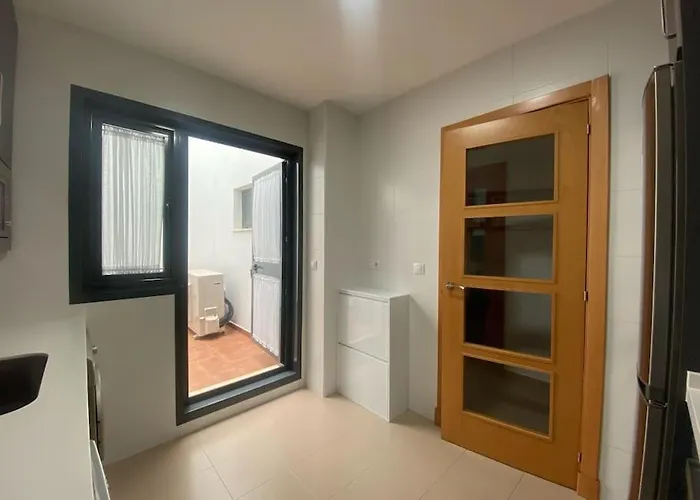 En Complejo Residencial Con Piscina *