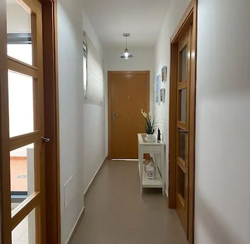 Apartment En Complejo Residencial Con Piscina