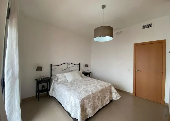 En Complejo Residencial Con Piscina *